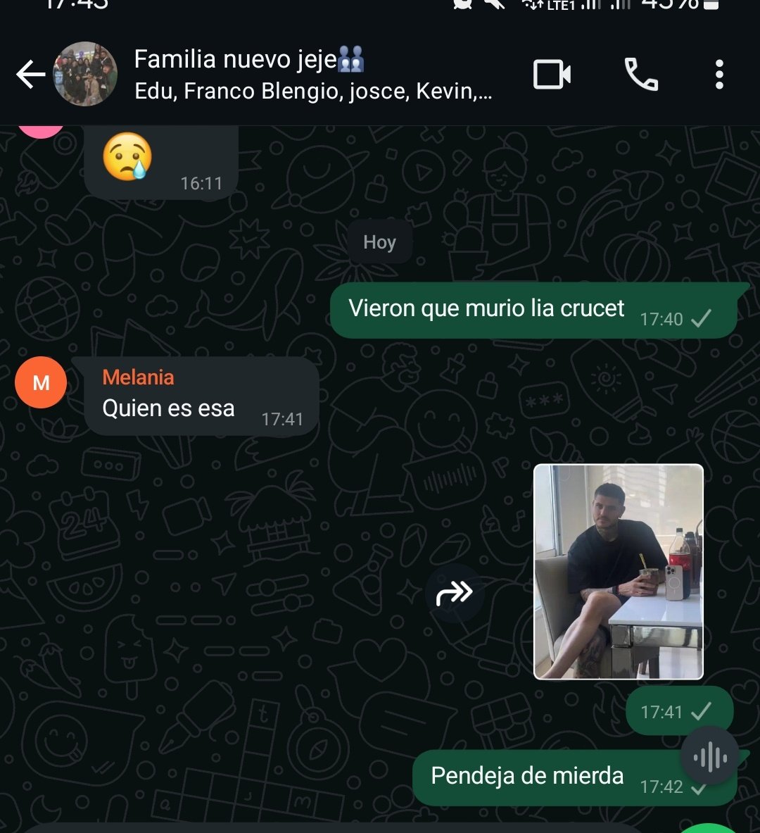 1riart33's tweet photo. generacion destruida no sabe quien es lia crucet qepd https://t.co/ymxznTDAYx