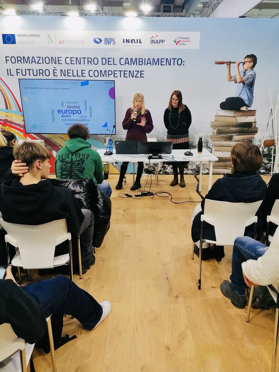 EURES Veneto (@euresveneto) on Twitter photo 💡 Prosegue l’attività di <a href="/ItalyEures/">EURES Italy</a> e <a href="/EURESVeneto/">EURES Veneto</a> allo stand del <a href="/MinLavoro/">Ministero Lavoro</a> a <a href="/Job_Orienta/">JOB&Orienta</a>📍Vorreste cercare lavoro all’estero ma non sapete in che modo procedere? <a href="/EURESJob/">EURES</a> è a disposizione per informazioni e suggerimenti sui servizi offerti dalla rete 🇪🇺#EURES30 #EURESjobs 💡 Prosegue l’attività di <a href="/ItalyEures/">EURES Italy</a> e <a href="/EURESVeneto/">EURES Veneto</a> allo stand del <a href="/MinLavoro/">Ministero Lavoro</a> a <a href="/Job_Orienta/">JOB&Orienta</a>📍Vorreste cercare lavoro all’estero ma non sapete in che modo procedere? <a href="/EURESJob/">EURES</a> è a disposizione per informazioni e suggerimenti sui servizi offerti dalla rete 🇪🇺#EURES30 #EURESjobs