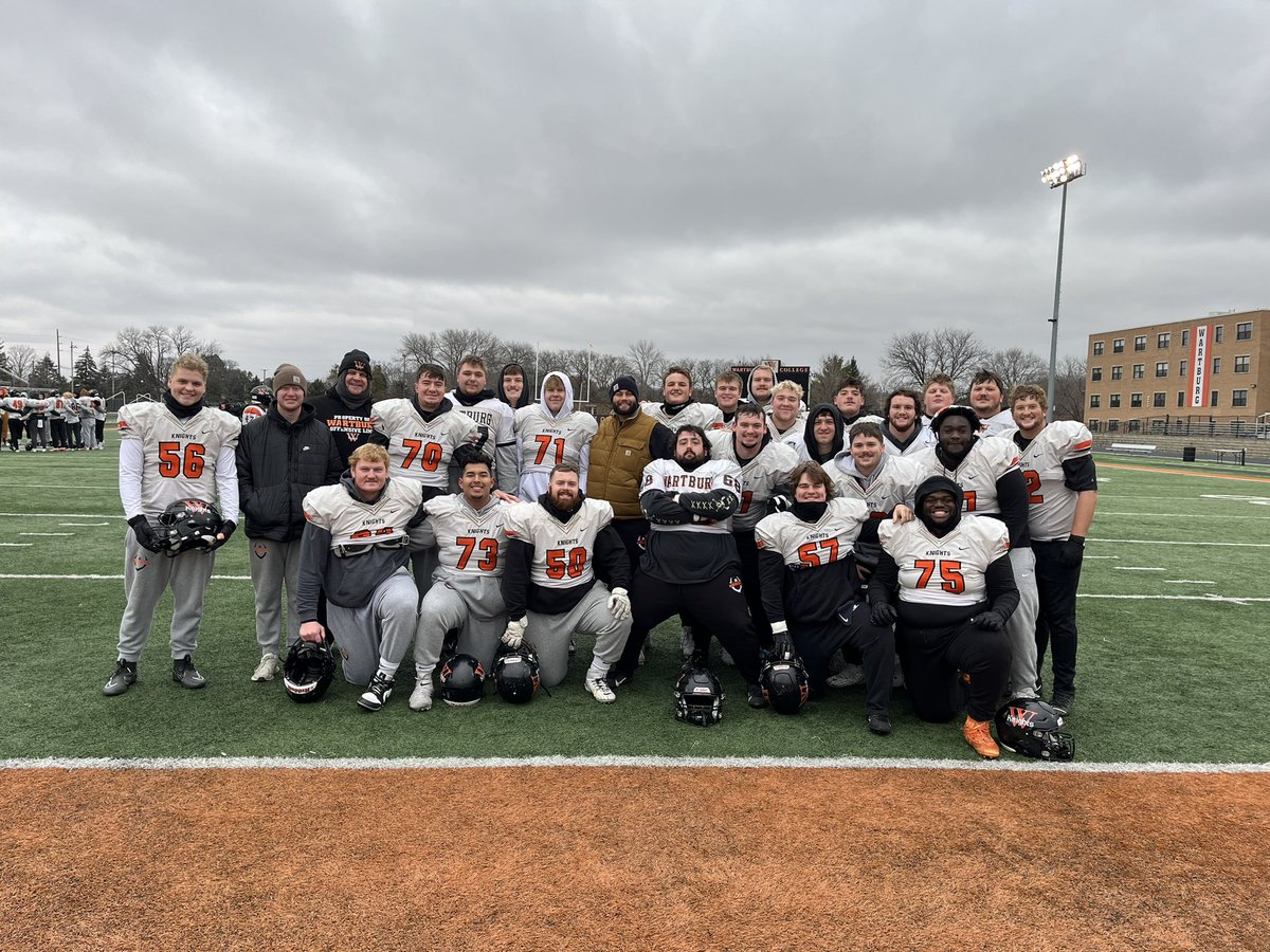 Luke_Summers1's tweet photo. Thankful to be practicing with these men today! Have a safe and happy Thanksgiving! 🦃🍽 #RollKnights https://t.co/MAcMdD8F6f