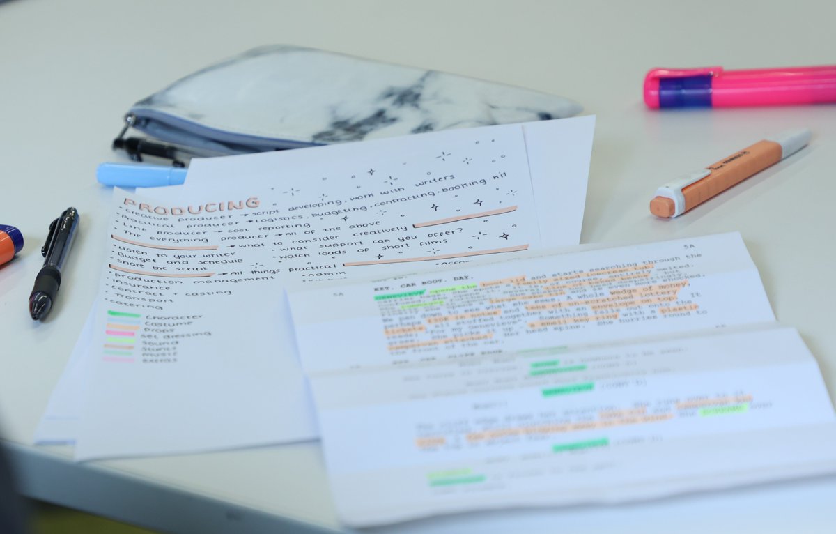 💥Less than one week until our upcoming winter mentoring sessions

<a href="/BFIFilmAcademy/">BFI Film Academy</a> with support from <a href="/networkfhm/">BFI NETWORK Midlands</a>, are hosting three 60-minute mentoring sessions meant for 16-25s to meet with an industry professional   

📷 Open Now - Apply by 2 December!  bit.ly/WinterMentoring