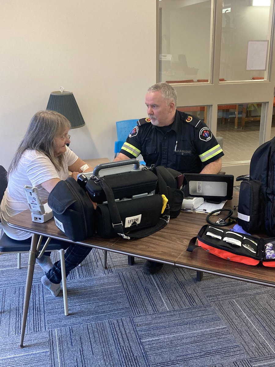 Leeds Grenville Community Paramedics tweet media