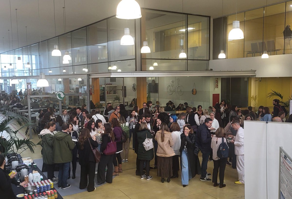 hospitaldelmar's tweet photo. Tanquem una primera jornada brillant del I Congrés Síndrome Post-Cures Intensives

#HumanitzacióMAR #UCI #1CPICS https://t.co/r9zS5Z8o6e