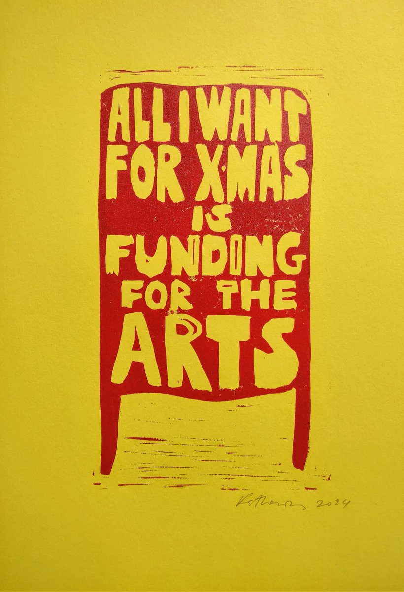 If you want one of these gorgeous lino cuts that Kat has just made - drop her an email!
twenty five pounds...x