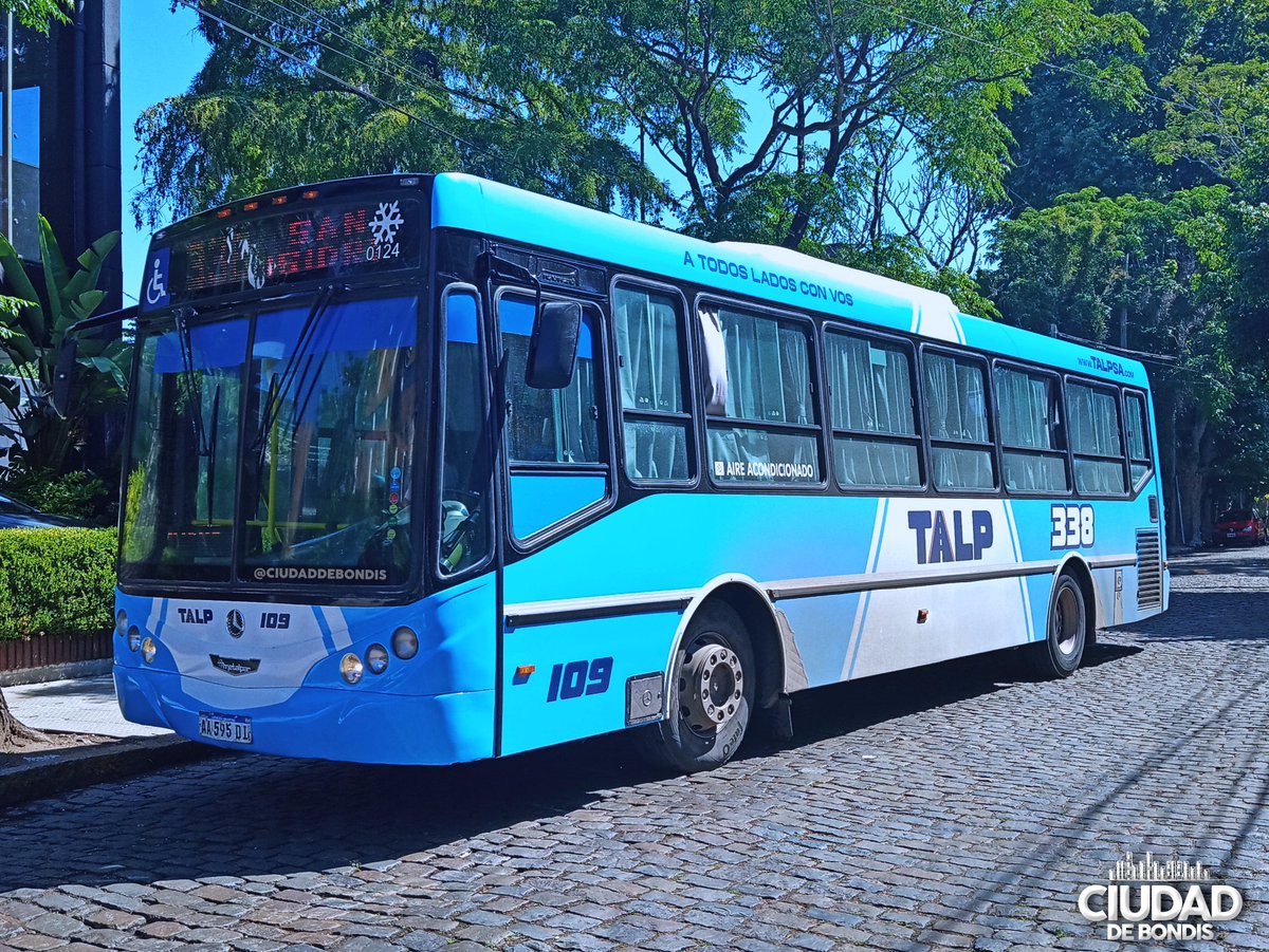 CiudadDeBondis's tweet photo. TODAVÍA SIRVE
Urgido de renovar y cubrir vacantes en la #Linea338 y #Linea406, #UnionPlatense recurrió a un lote de #Metalpar #MBOH1621 renovados de la 273, los cuales van recibiendo el nuevo corte.
En el caso de los 338, también les están poniendo asientos altos y cortinas. https://t.co/oY9LeSLKLc