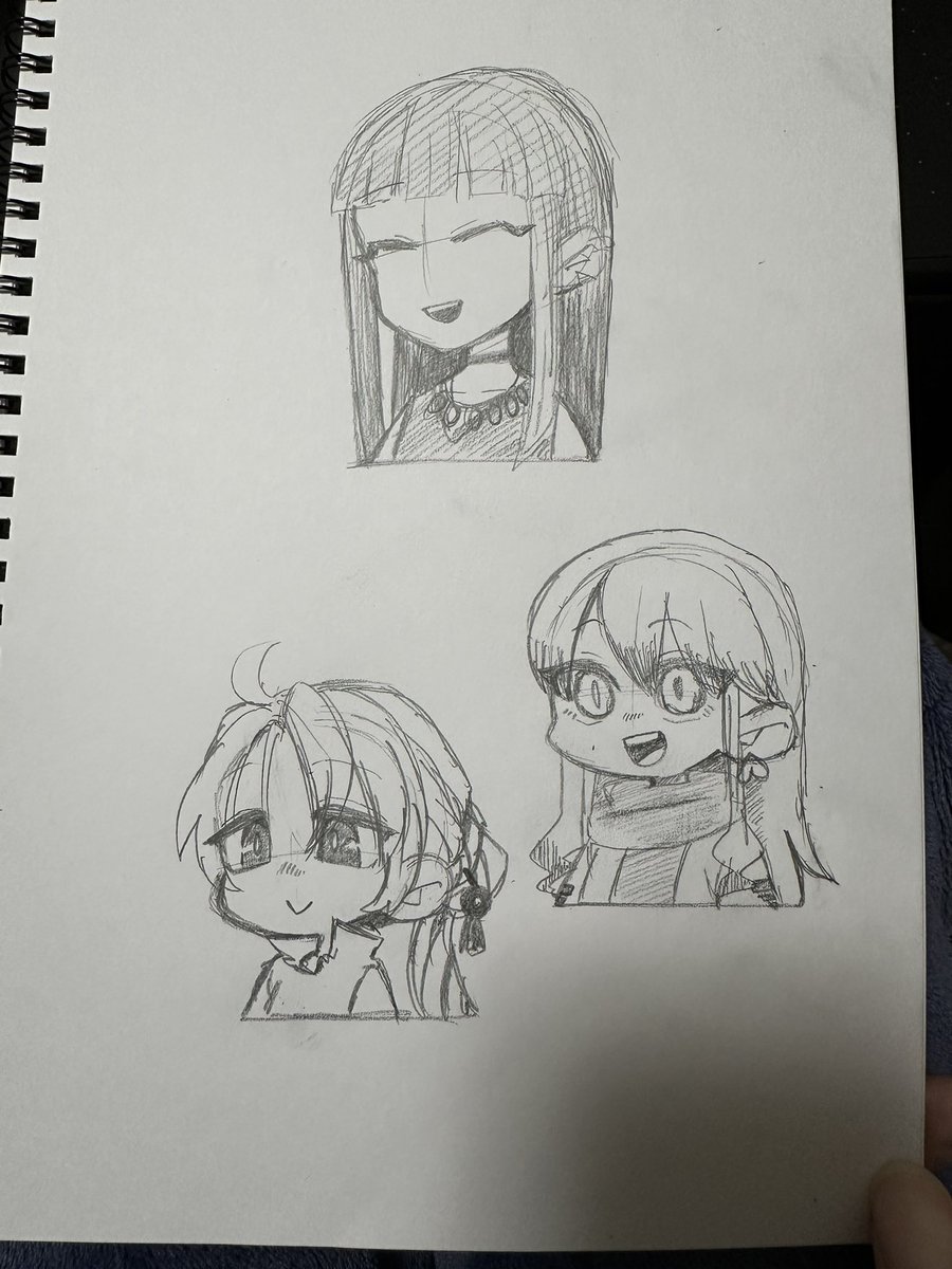 バストアップしか描けんなぁ 