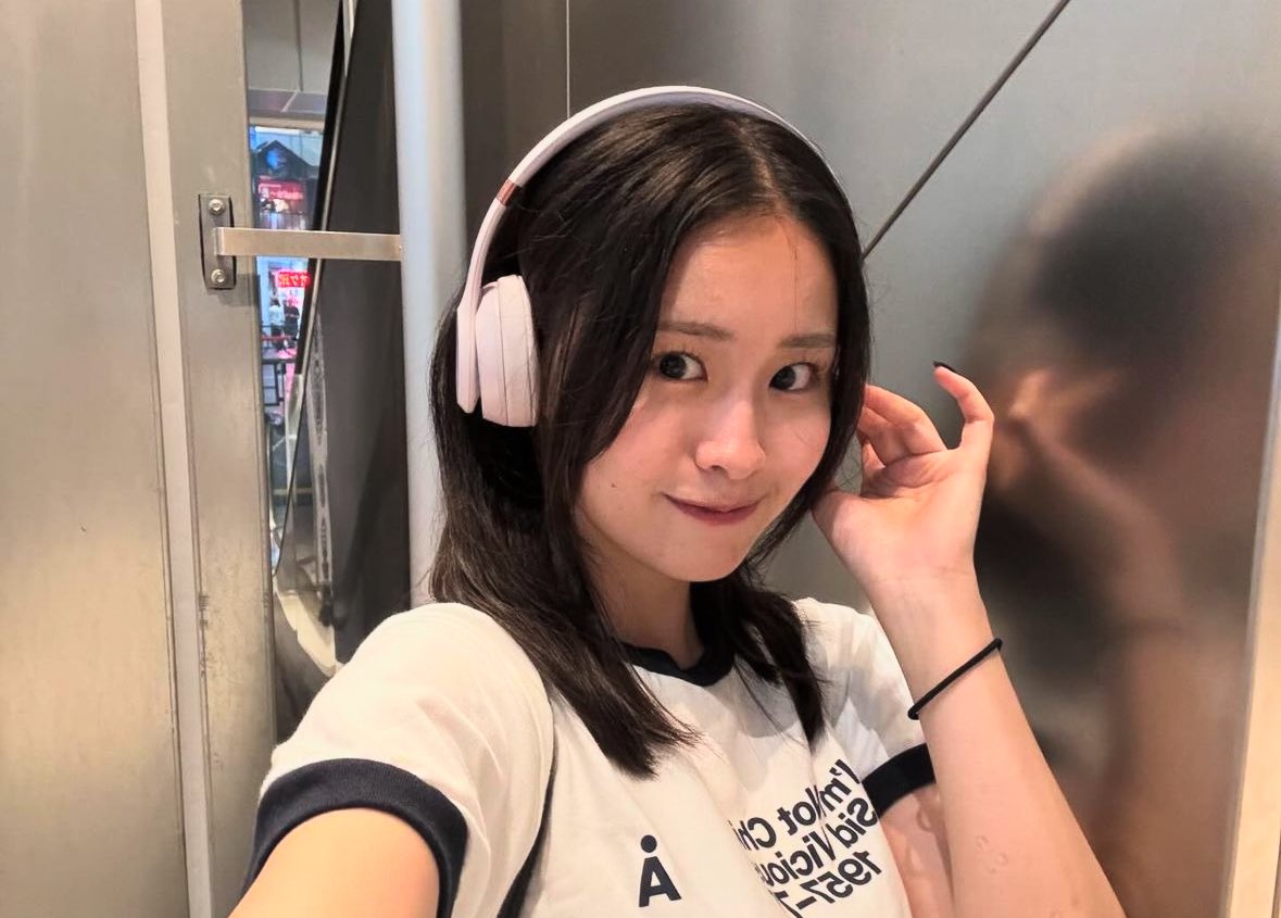 all_backNo1's tweet photo. 同一人物
Moca @MocaYamazaki https://t.co/iCjofcyD1i