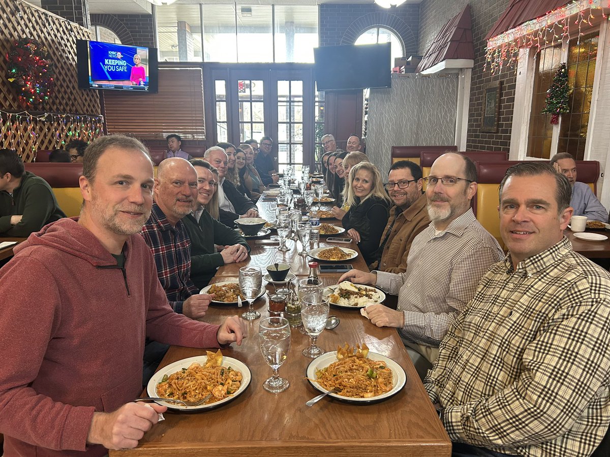 WallaceSaunders's tweet photo. Happy Thanksgiving 🦃

We gathered on Tuesday to celebrate a Wallace Saunders tradition — Thaigiving! https://t.co/BsawVrvLNk