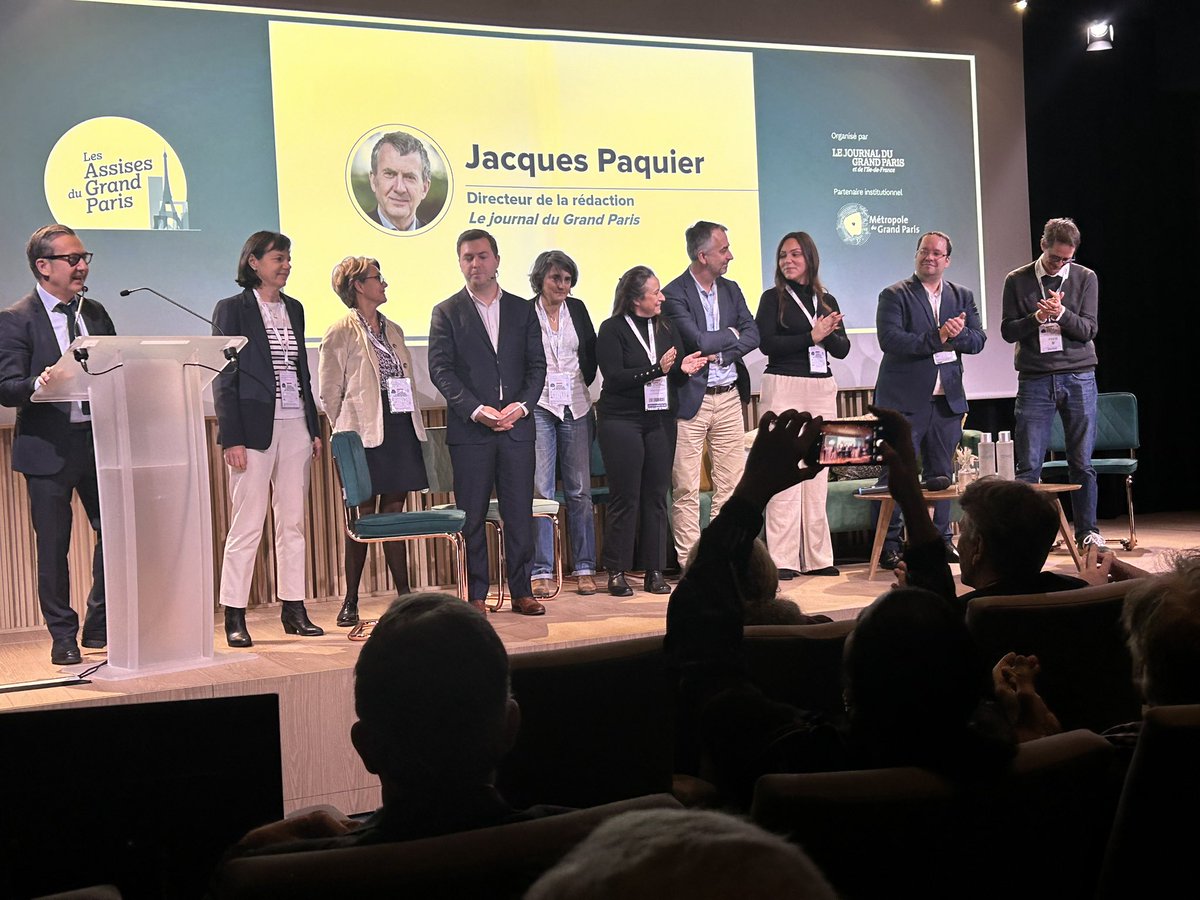 Géraldine Ajax (@geraldineajax) on Twitter photo #10ans Bon anniversaire au <a href="/JournalGdParis/">Le journal du Grand Paris</a>. Infos et décryptages de ce qui fait du Grand Paris un projet collectif plutôt qu’un périmètre. 👏👏 <a href="/JacquesPaquier/">Jacques Paquier</a> <a href="/fproux/">fabienne proux</a> #10ans Bon anniversaire au <a href="/JournalGdParis/">Le journal du Grand Paris</a>. Infos et décryptages de ce qui fait du Grand Paris un projet collectif plutôt qu’un périmètre. 👏👏 <a href="/JacquesPaquier/">Jacques Paquier</a> <a href="/fproux/">fabienne proux</a>