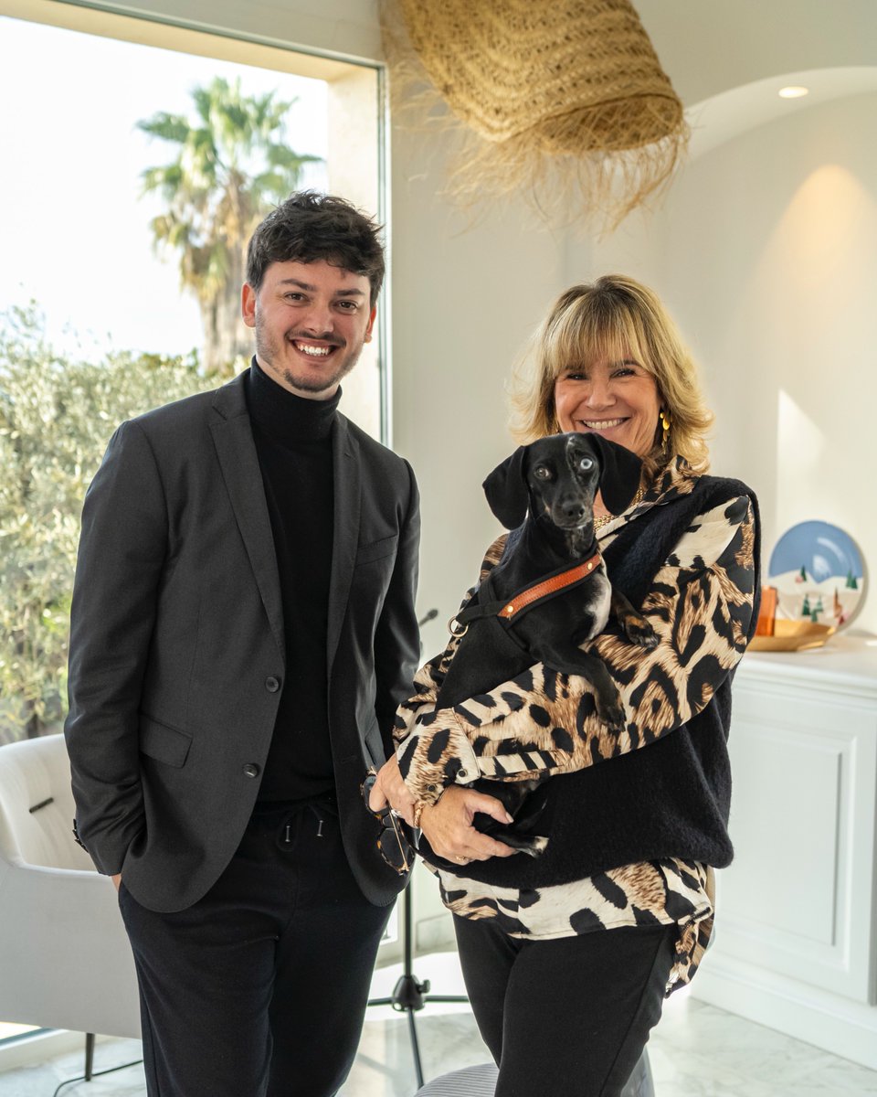 Merlino_arthur's tweet photo. Première expérience en tant qu'intervieweur ! 🎙️

Aujourd’hui, j’ai eu l’honneur de recevoir Nathalie BOUBENNEC BERNA, directrice de La Centrale de Financement à #Nice,#Antibes et #Menton, pour un échange inspirant autour du crédit #immobilier. 💼🏡

#Cr��ditImmobilier #Finance https://t.co/f6MhncjJbN