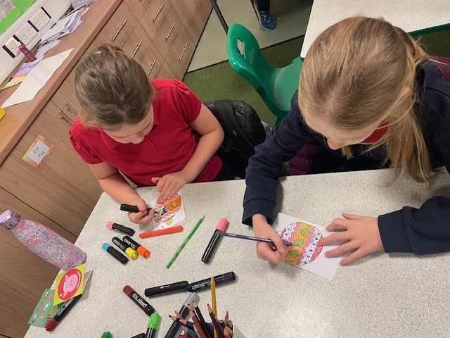JLT have been busy making Christmas baubles ready for the light switch-on at Barnsley Road Community Centre tomorrow evening. <a href="/TheRoseLearning/">Rose Learning Trust</a>