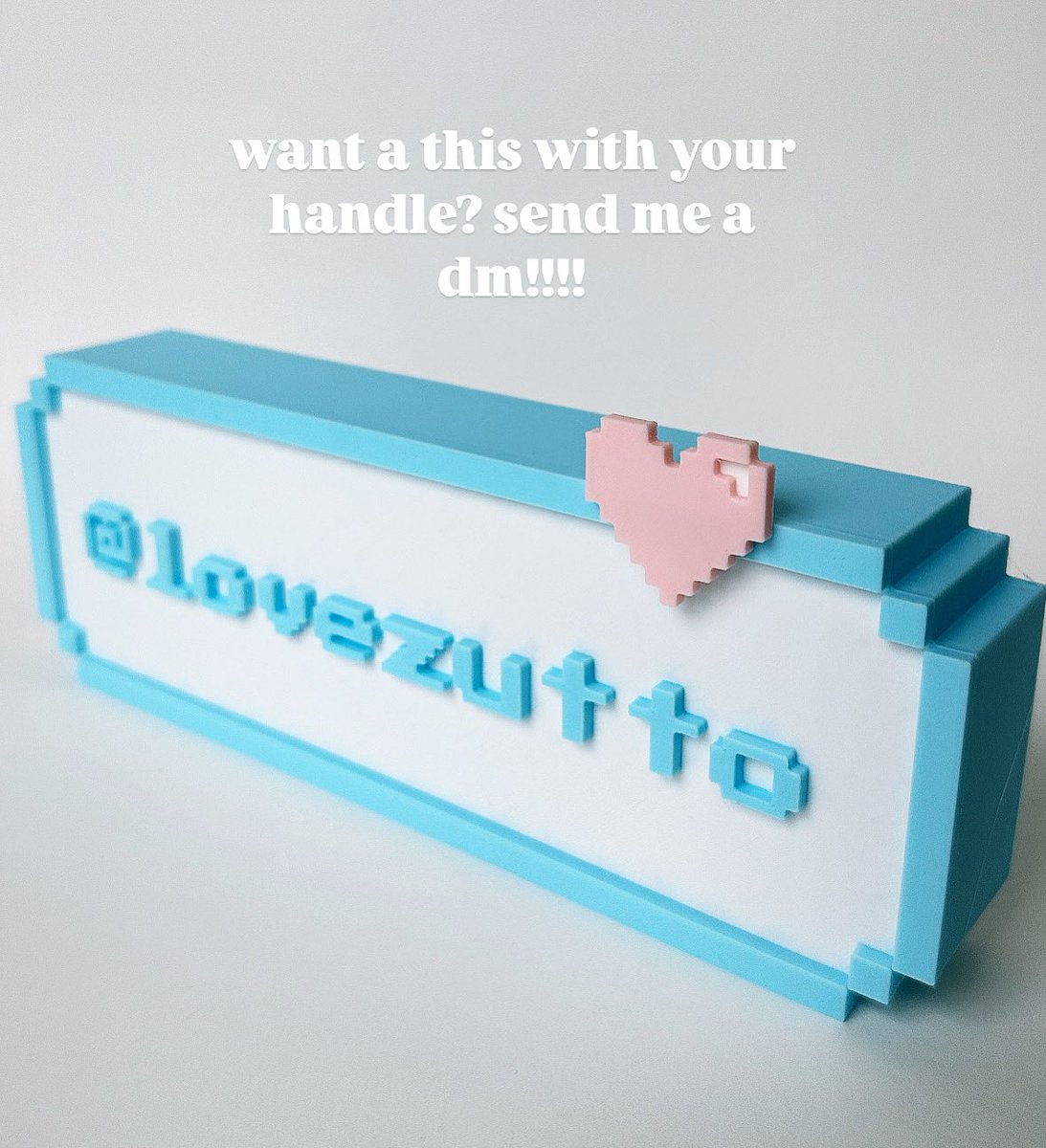 i made this desktop sign for myself for videos, live streams, and cons! i love the way it turned out, so i thought about making a few for others. if you’re interested in one, leave me a comment! ✨🫰