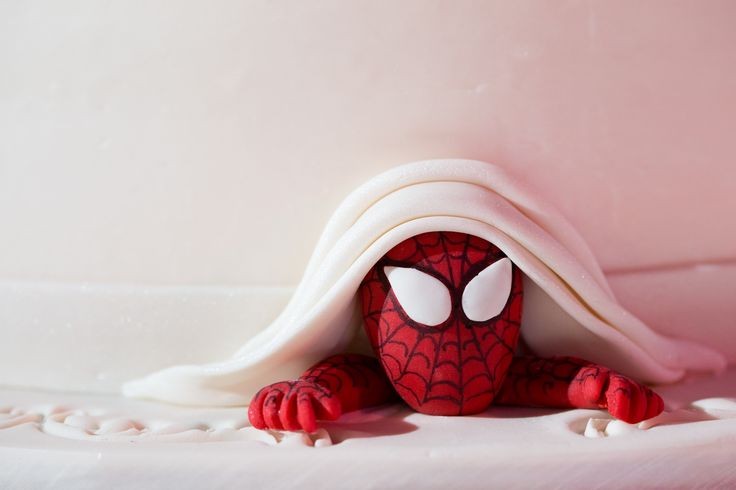 Spidey_pte's tweet image. if my wedding cake doesn't have a tiny Spider-Man hiding under it then i don't want it fr