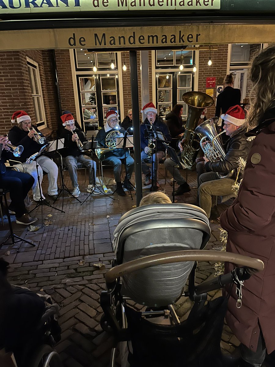 Bort Koelewijn tweet media