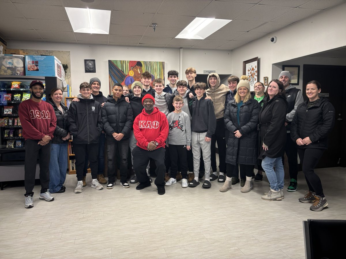 Proud to carry on our Thanksgiving tradition of delivering over 100 meals in Albany.  Happy Thanksgiving!!