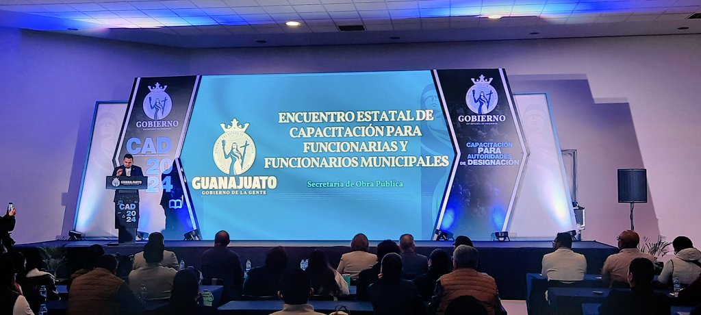 Elvira_PaniRod's tweet photo. Arrancamos el 2do día de las Capacitaciones para Autoridades de Designación de los municipios de Guanajuato. En este momento se encuentran participando simultáneamente  @IECAGente @obragobgente @iplaneg. Estoy segura que será un provechoso día. https://t.co/7UPzUhjUFq