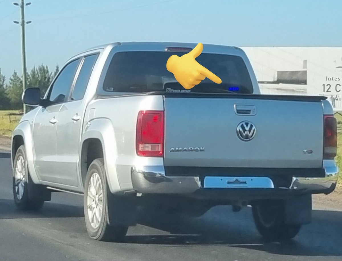 Los Vivos De La Patente tweet media