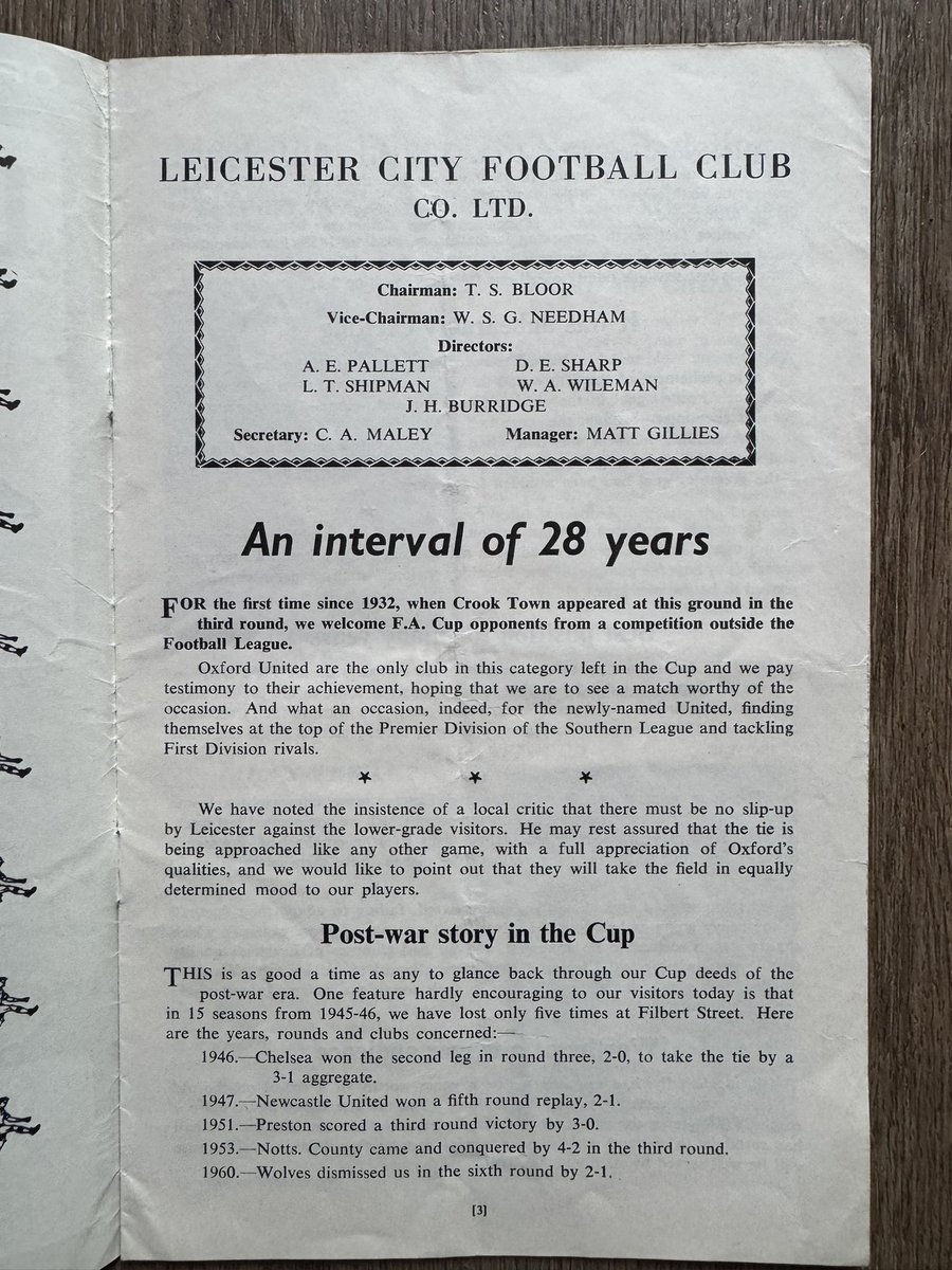 bigox_68's tweet photo. No 80 in the #90for90 - The season was going well for the new Oxford United. Top of the Southern premier league and the only non-league team into the 3rd round of the FA Cup away at Leicester. #OUFC did lose 3-1 but cup runs would be a feature in the future.. 💛💙 https://t.co/O96IkF3D0E