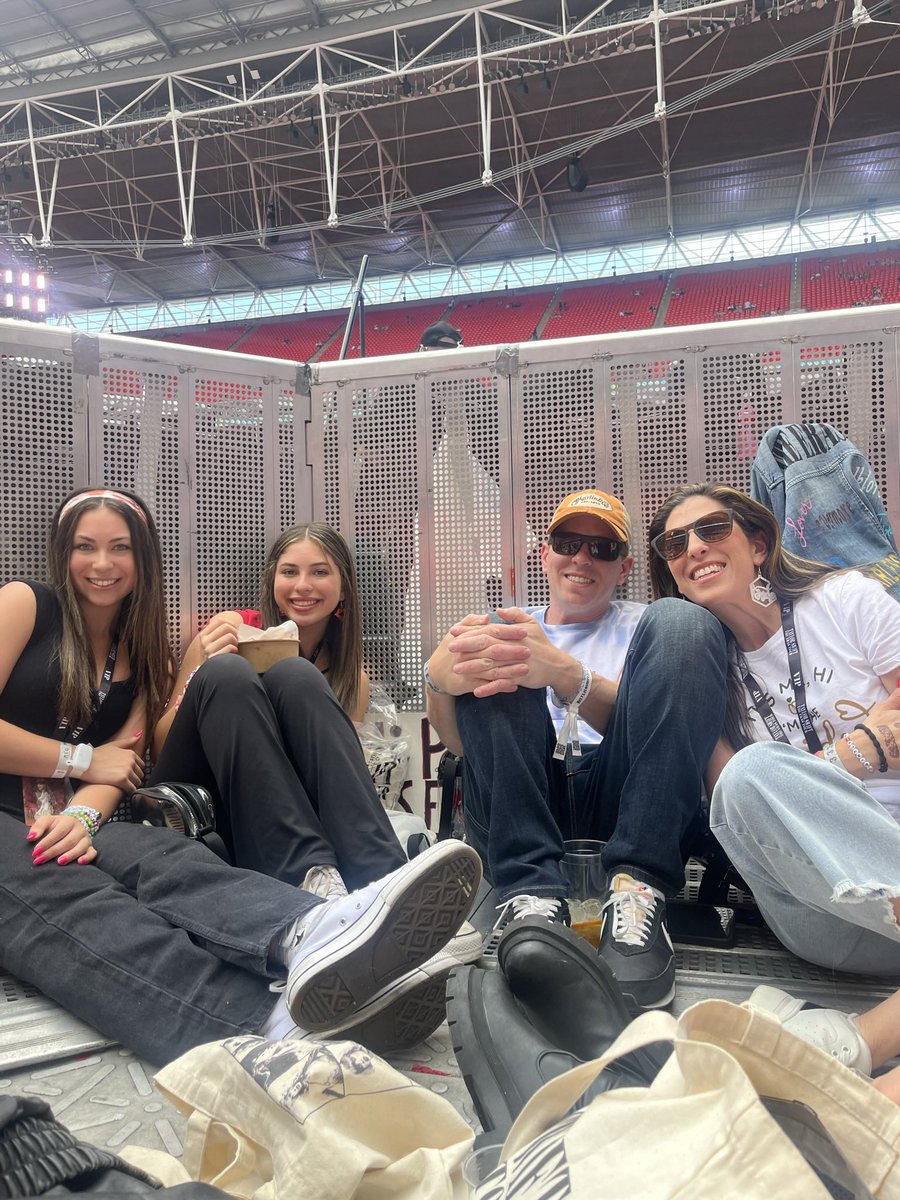 Rebecca ISO Vancouver (@rblovestswift) on Twitter photo Grateful we had the best days together with you at #TSTheErasTour <a href="/taylornation13/">Taylor Nation</a> <a href="/taylorswift13/">Taylor Swift</a> Grateful we had the best days together with you at #TSTheErasTour <a href="/taylornation13/">Taylor Nation</a> <a href="/taylorswift13/">Taylor Swift</a>