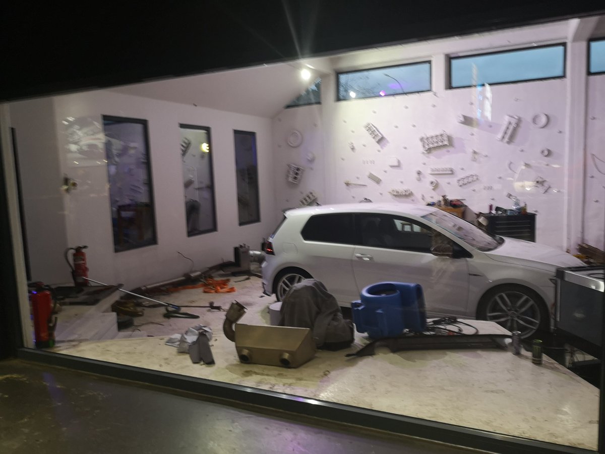 Thomas Bachmann 15 📯 tweet media