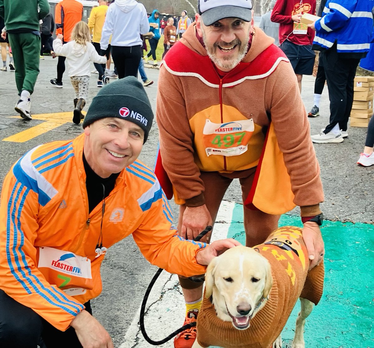 scooperon7's tweet photo. Congrats to the thousands of runners who took part in this morning’s Feaster Five Road Race in Andover on this Thanksgiving Day 2024…great to see so many 7News viewers crossing the finish line and we beat the rain #7News https://t.co/NsWqyWyLj6