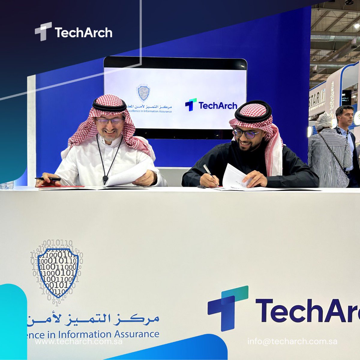 TheCyberDaemons's tweet image. جانب من عرض أبرز الاتفاقيات والشراكات التي تم توقيعها خلال معرض #Blackhat 🎩 

امتداداً للتعاون المشترك والشراكة الإستراتيجية، نعلن عن توقيع مذكرة تفاهم مع @COEIA_KSU لأمن 
المعلومات بجامعة الملك سعود