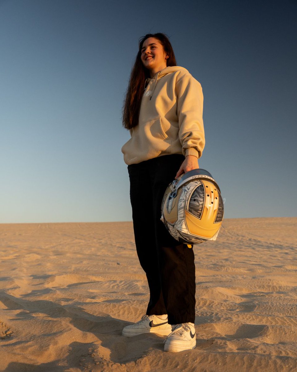 Abbi Pulling tweet media