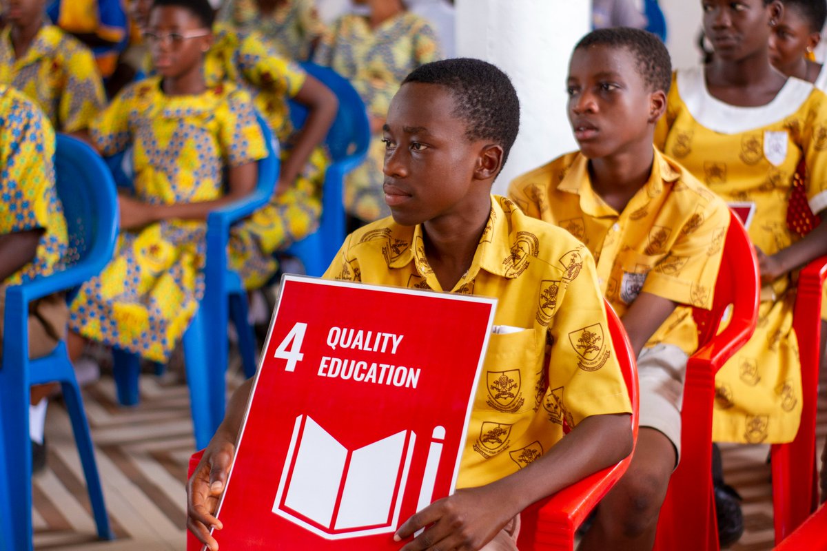 YVLGhana's tweet photo. 🌟 Inspiring Action Through the SDGs! 🌍📖
As part of our #ReadAndNarrate2024 initiative, our incredible #SDGs #Young Ambassadors proudly displayed SDGs cards, highlighting their commitment to creating a sustainable future.
#ReadAndNarrate #SDGsYoungAmbassadors #SDG4 #SDG13 https://t.co/XuUOI1XxIg