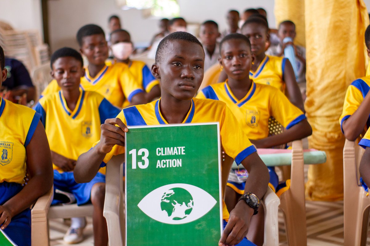 YVLGhana's tweet photo. 🌟 Inspiring Action Through the SDGs! 🌍📖
As part of our #ReadAndNarrate2024 initiative, our incredible #SDGs #Young Ambassadors proudly displayed SDGs cards, highlighting their commitment to creating a sustainable future.
#ReadAndNarrate #SDGsYoungAmbassadors #SDG4 #SDG13 https://t.co/XuUOI1XxIg