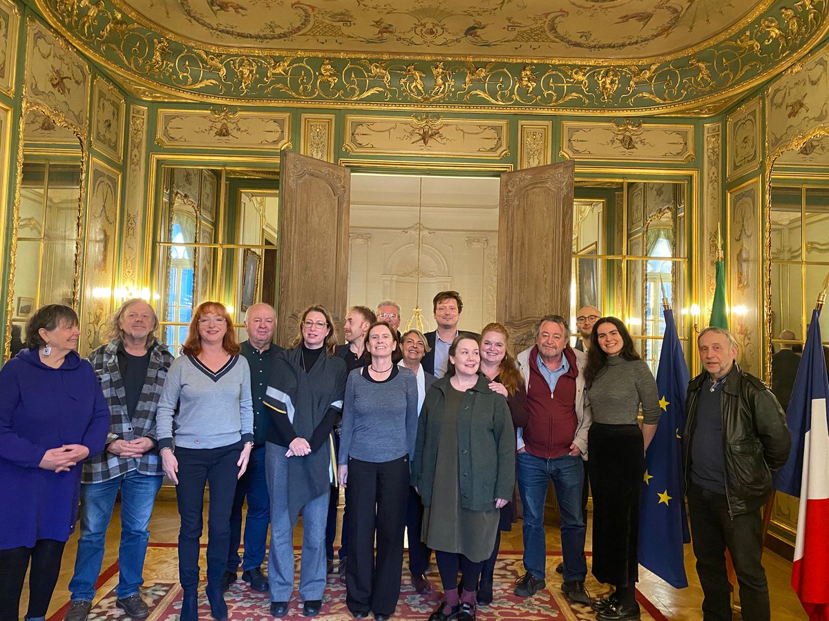✏️ A pleasure to welcome (in person and remotely) representatives of Irish diaspora groups from all across France. We reflected on the year so far and looked forward to more events and collaboration in 2025. 

Tús maith, leath na hoibre!