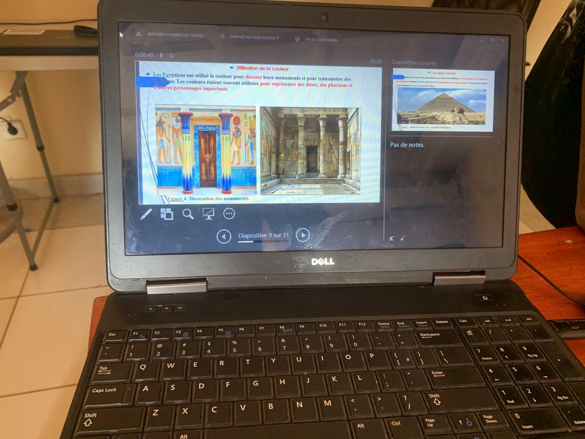 LesAteliersPra's tweet photo. 🏛️✨𝗘𝘅𝗽𝗼𝘀𝗲́ 𝗱𝗲𝘀 𝗮𝗽𝗽𝗿𝗲𝗻𝗮𝗻𝘁𝘀 𝗲𝗻 𝗖𝗼𝗻𝗰𝗲𝗽𝘁𝗶𝗼𝗻 𝗔𝗿𝗰𝗵𝗶𝘁𝗲𝗰𝘁𝘂𝗿𝗮𝗹𝗲 Nos apprenants en formation de Conception Architecturale ont récemment présenté leurs travaux dans le cadre d’un exposé pratique captivant ! 🎓🔍  

#ConceptionArchitecturale https://t.co/M0bQChi56A