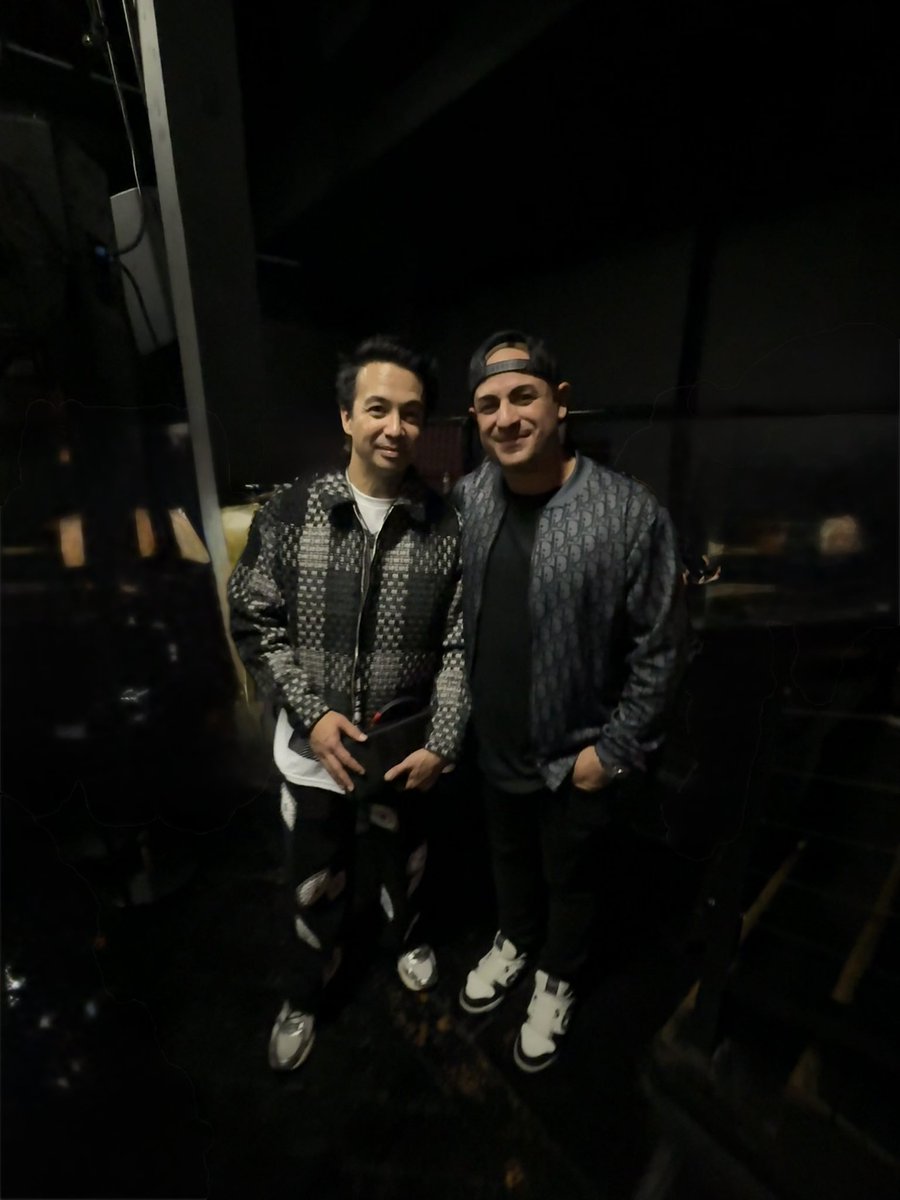 DJTECHNOTICS's tweet photo. @LaidbackLuke good catching up 🙌🏽 https://t.co/Az9MmiXiYx
