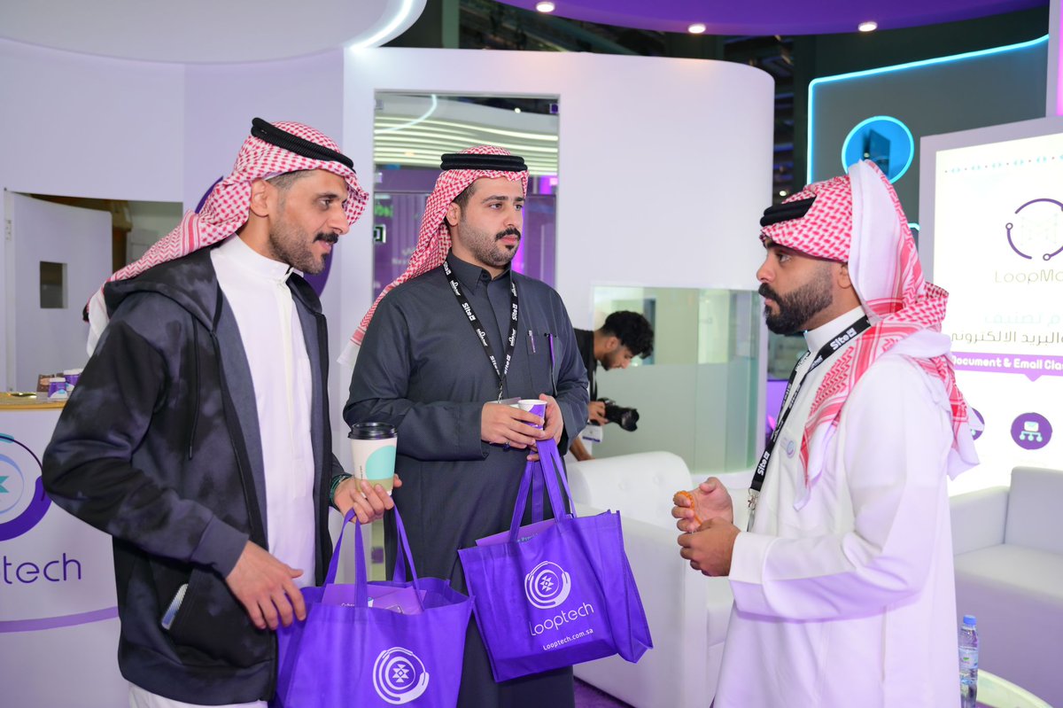 l8ptech's tweet image. The curtains close on an exceptional @Blackhatmea !
It was a great 3 days of collaboration, exploration, and growth.

Thank you to everyone who joined us!
See you next year!

#vision2030 #Looptech
#Cybersecurity #TechLeadership
#BHMEA24 #BlackHatMEA