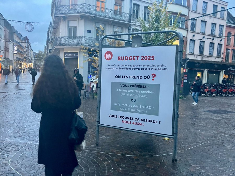 sjowall69's tweet image. Alors @lillefrance @MartineAubry  on aurait quelques questions à vous poser et quelques suggestions à vous faire...

D'abord, et la plus simple, combien avez-vous dépensé pour cette campagne d'affichage ultra-démago pour expliquer que vous ne pouvez pas réduire les dépenses ?…