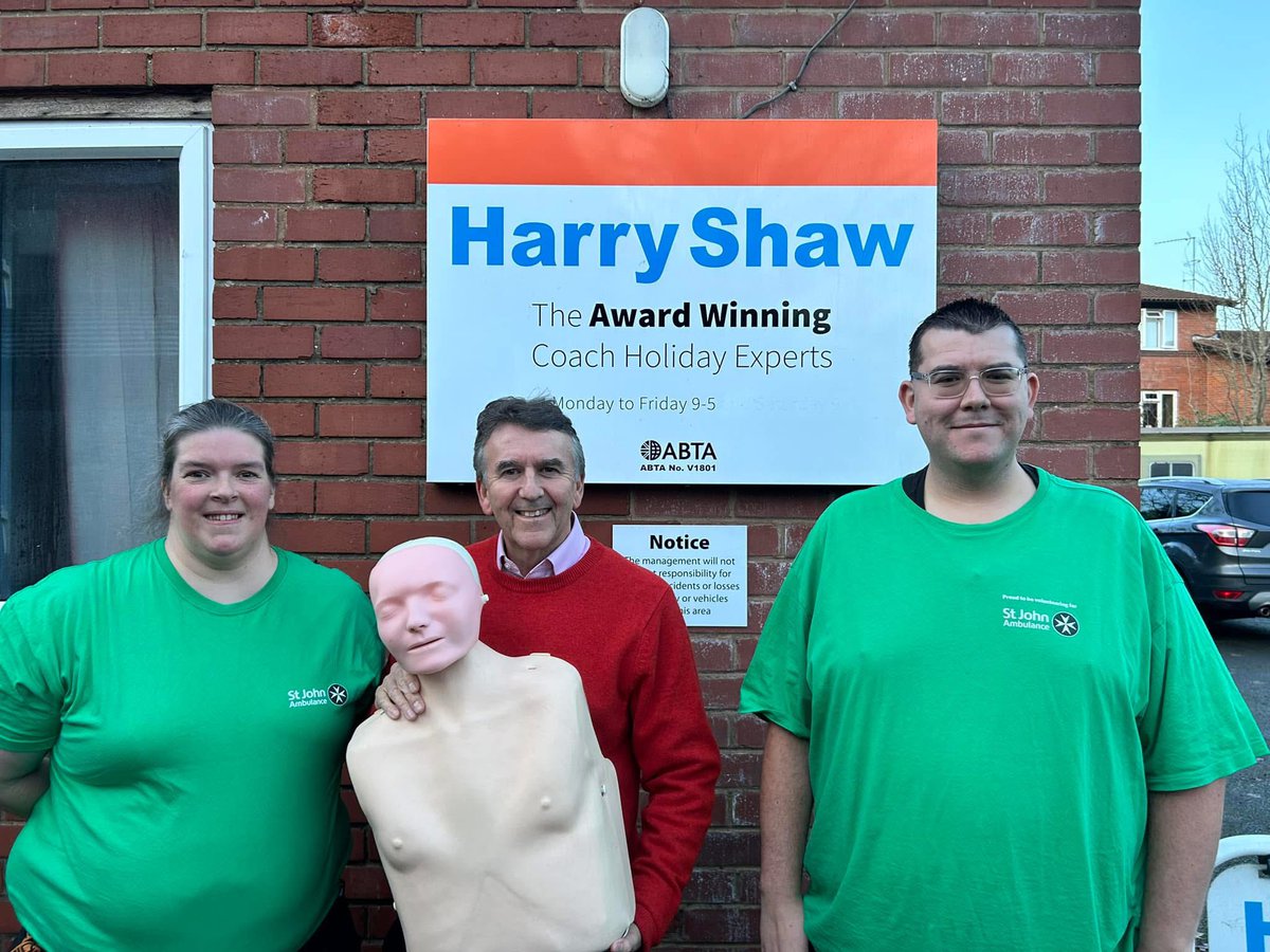 SJA Cov & Warks (West Region) (@sjacovwarks) on Twitter photo Huge thanks to Mark and Helen for spending the afternoon <a href="/HarryShawTravel/">Harry Shaw</a> spreading awareness of CPR to the team. #mysjaday Huge thanks to Mark and Helen for spending the afternoon <a href="/HarryShawTravel/">Harry Shaw</a> spreading awareness of CPR to the team. #mysjaday