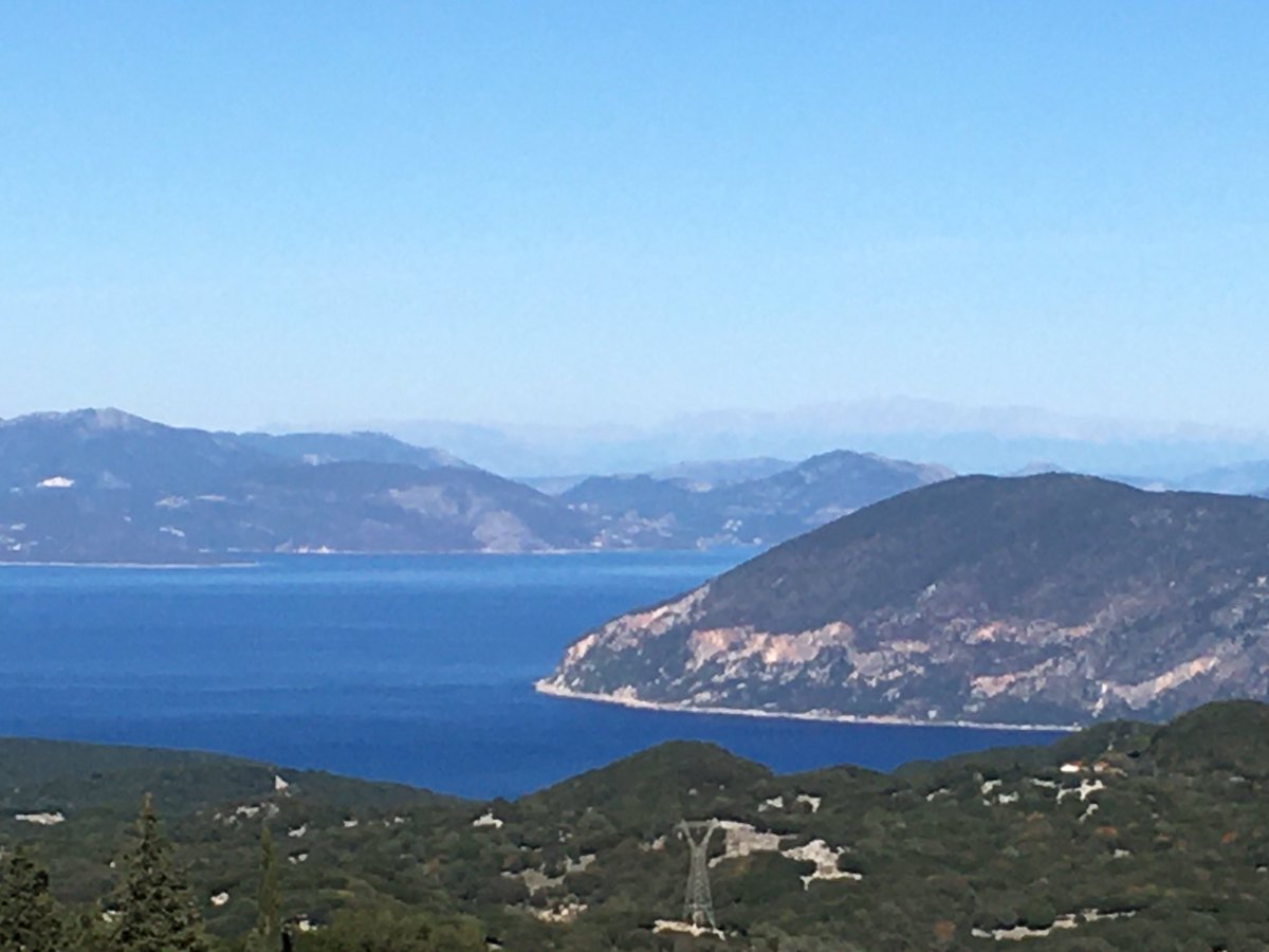 ΚΑΛΟ ΒΡΑΔΥ ΠΕΜΠΤΗΣ ΣΕ ΟΛΟ ΤΟΝ ΚΟΣΜΟ.!!!!!!!!!!