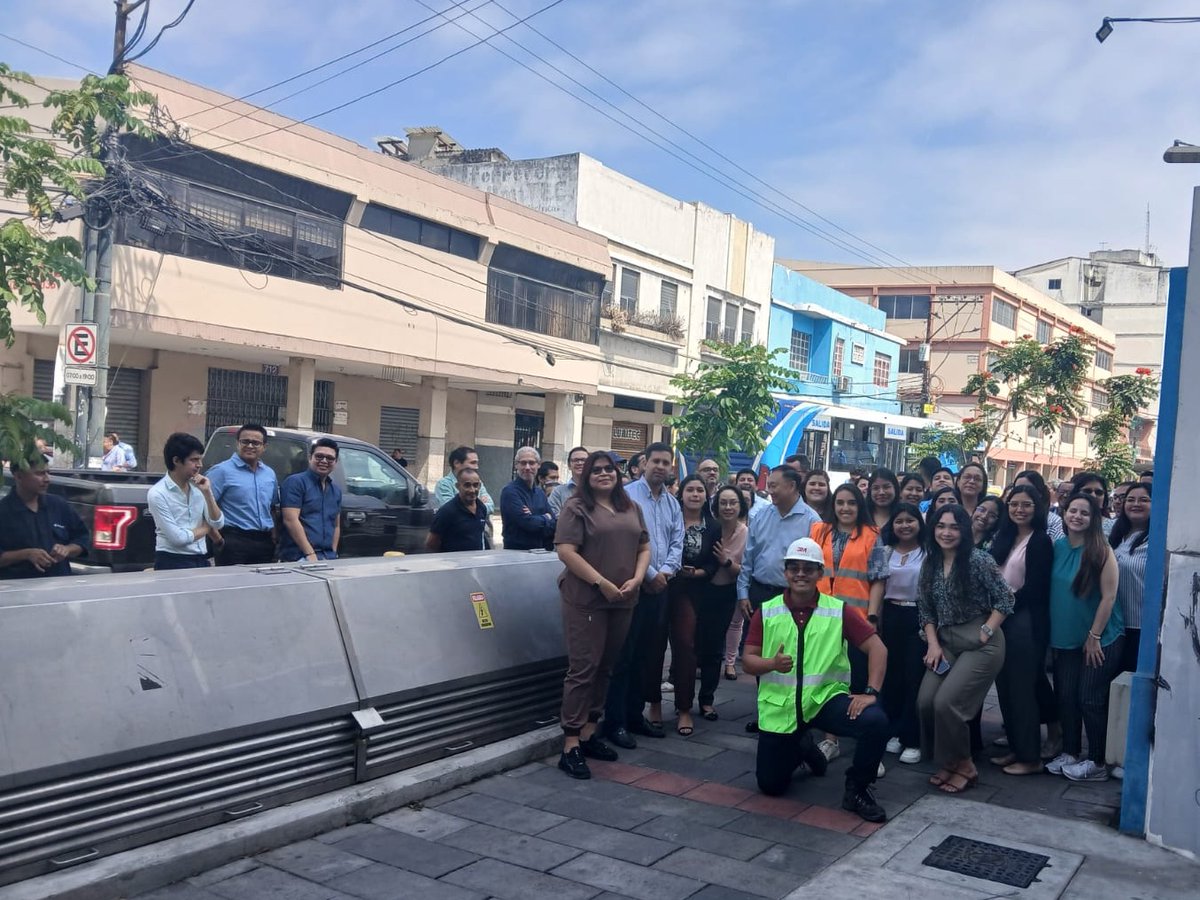 #MAINT | Hoy realizamos junto al #TeamMAINT el simulacro de terremoto convocado por la <a href="/alcaldiagye/">Muy Ilustre Municipalidad de Guayaquil</a>. 

Una actividad necesaria para evaluar nuestra capacidad de preparación y prevención ante desastres.
#GYE_preparado