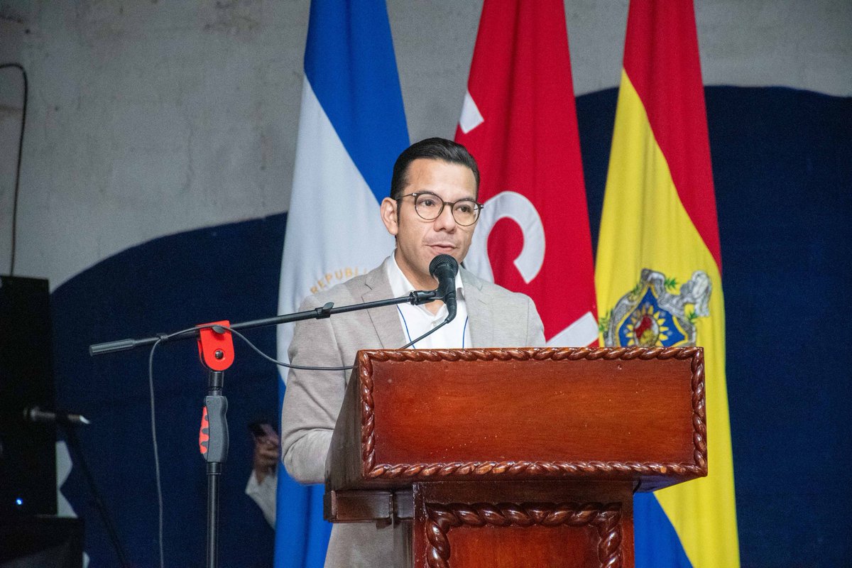 redvolucion_nic's tweet photo. #Nicaragua 🇳🇮 ||🌳⚙️️UNAN-León, es la sede del Primer Congreso Internacional de Innovación, bajo el lema: "Fortaleciendo el ecosistema de innovación desde el modelo de economía creativa"
Este evento tiene como propósito fortalecer el ecosistema de innovación en nuestro país.❤️🖤 https://t.co/bANyA2oWOY