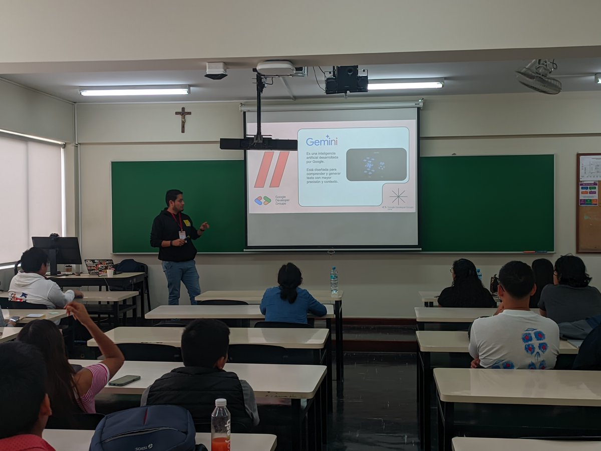 gdglima's tweet image. #DevFestLima2024
🙏 Agradecimiento especial a  Homer Lopez por su charla: "Conversaciones Mejoradas con IA: Chatbot Inteligente usando Gemini AI y Firebase". 💡✨
🎯 Completa el feedback y ayúdanos a mejorar: bit.ly/devfestlima24-…
#DevFestLima24 #GDGLima #DevFestLima #DevFest