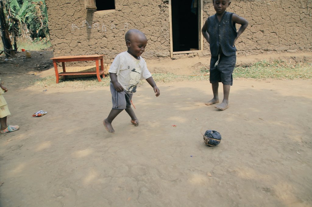 RuharoHospital's tweet photo. #Roadtoinclusion
Born with clubfoot, Joseph is progressing  well on the inclusive interventions provided by @OURSProgram  and partners. Joseph's mother: "I feel so  happy about my son's progress"
@cbmDeutschland @miraclefeet @corsuhospital @lilianefonds @NDYOWAAWE @AnkoleDiocese https://t.co/10ias86z2f