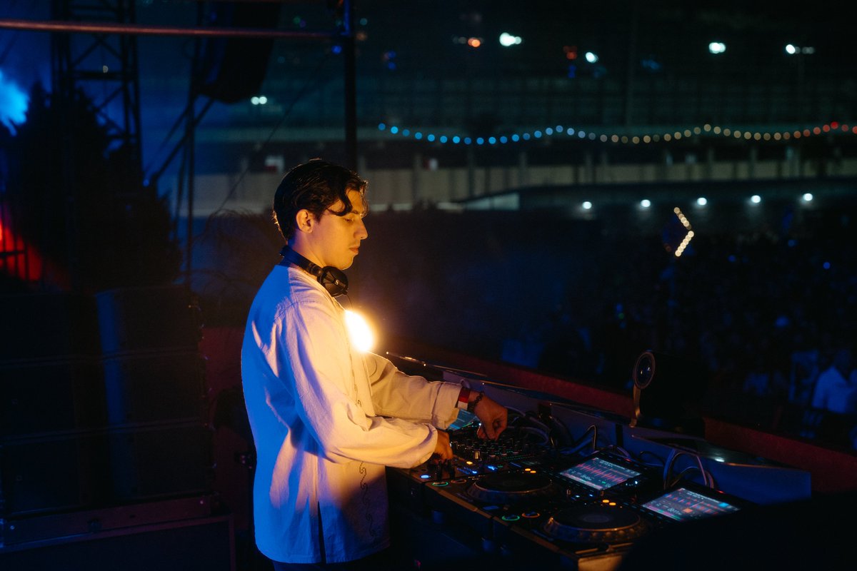 Premiering tomorrow on the Anjunadeep YouTube channel: <a href="/imdurante/">durante</a>'s fiery set from #ABGT600 🔥
Set your reminders now ➜ youtu.be/UD-ROLA1Wzk