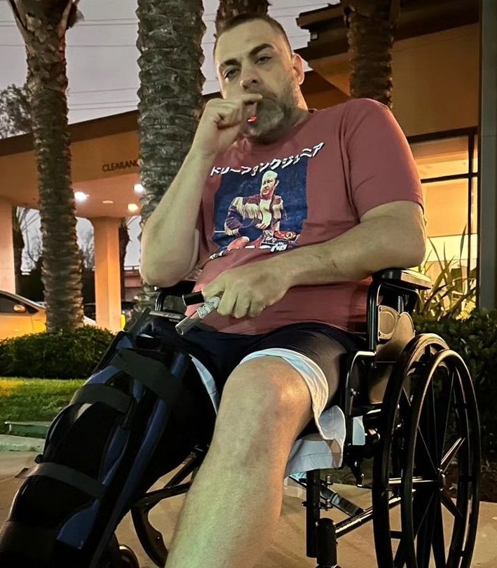 TheDrainmaker's tweet image. PWInsider: Eddie Kingston has been furiously pushing himself through physical therapy to try to get back as soon as possible to AEW.

While Eddie has been pushing himself, he has been warned by his doctors that he likely would not be cleared to return to the ring until June 2025.…