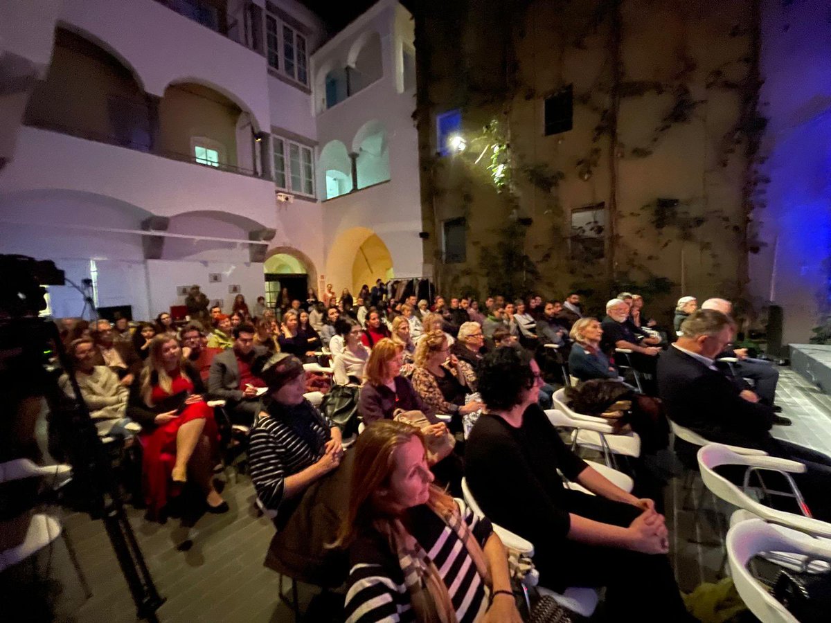 GD/PD <a href="/MZEZ_RS/">MFEA Slovenia</a> 🇸🇮 Norčič Štamcar ob Dnevu Sredozemlja na okrogli mizi &amp; koncertu Ramija Basisaha v <a href="/ZrcSazu/">ZRC SAZU</a>: "Glasba je univerzalen jezik, ki presega meje &amp; bogati naša življenja." Dan Sredozemlja je letos namenjen moči glasbe &amp; novinarstva - kot medijev medkulturnega dialoga.