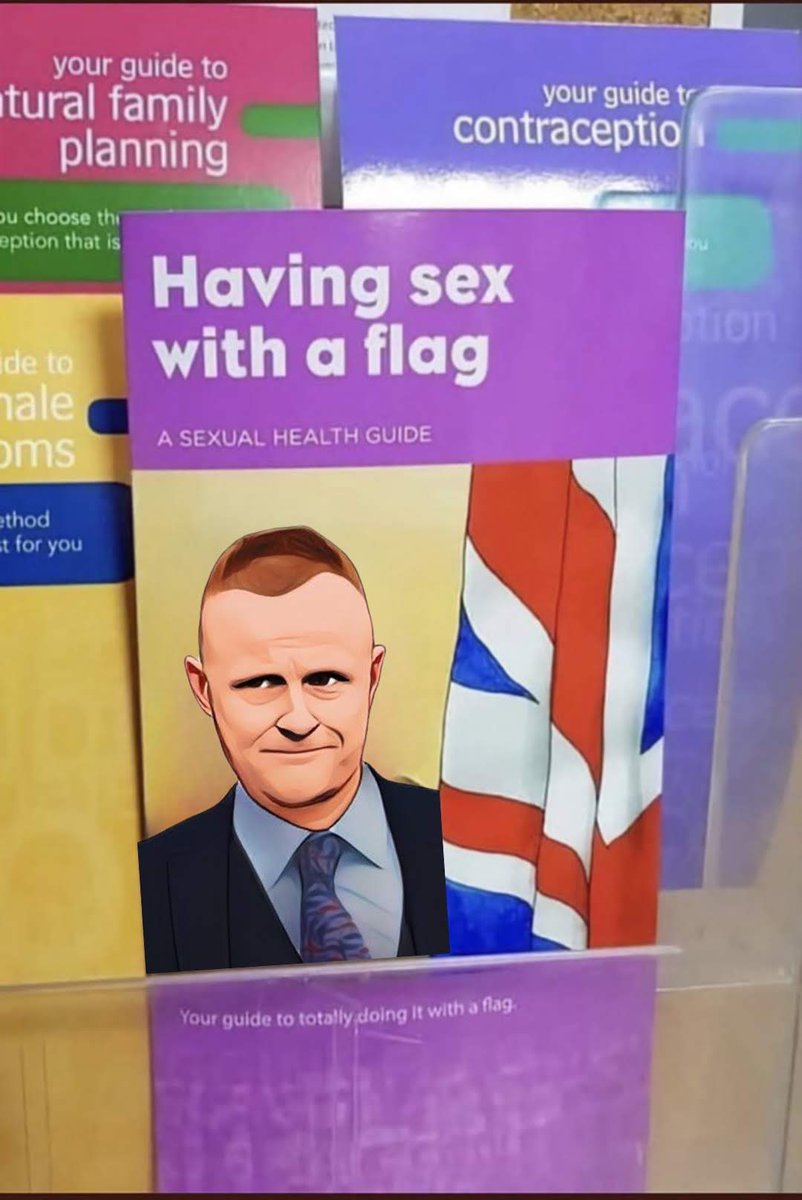 pwalshnow's tweet photo. @TeamUnion_UK @RoyalFamily @StephenNolan Strong move copying in the @RoyalFamily Séamie, no one should ever come between a Flag fetishist and their #Fleg...
Why don't you ask them if there's anything they can do about that sea border you accidentally helped create while you have their attention..? https://t.co/h72E9p4hXK