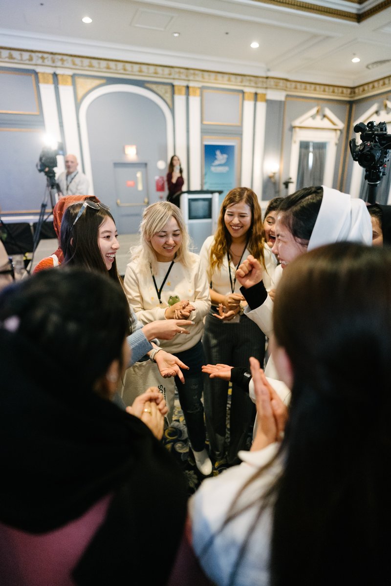 30 Birds Foundation tweet media