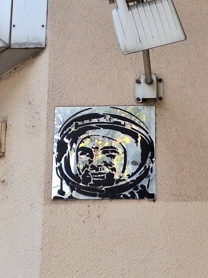 BeneRegoef tweet media