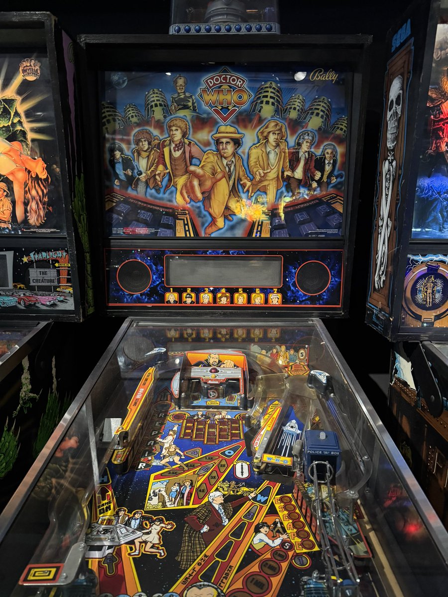 Making Blake's 7 tweet media