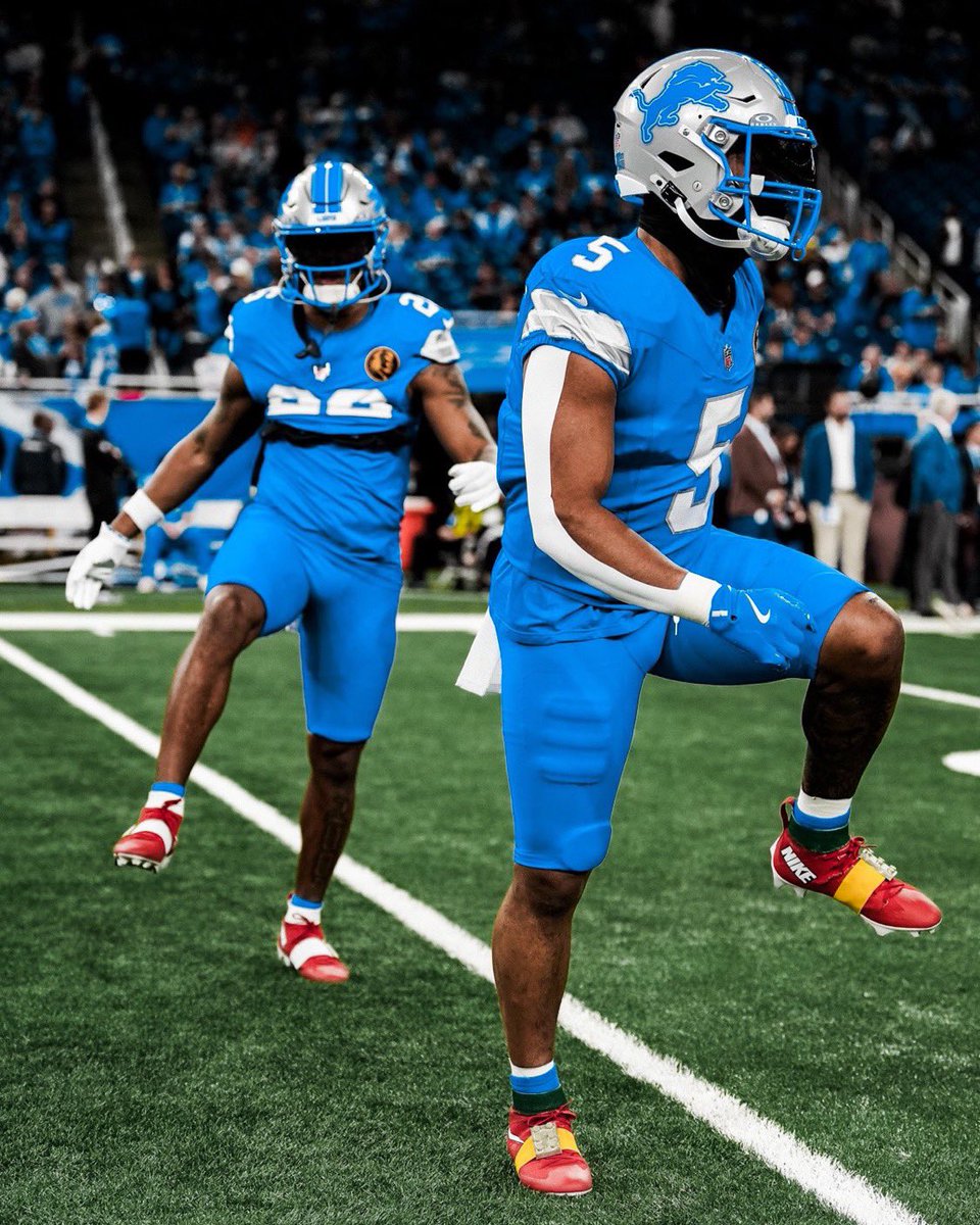 NFL Fashion Advice tweet media