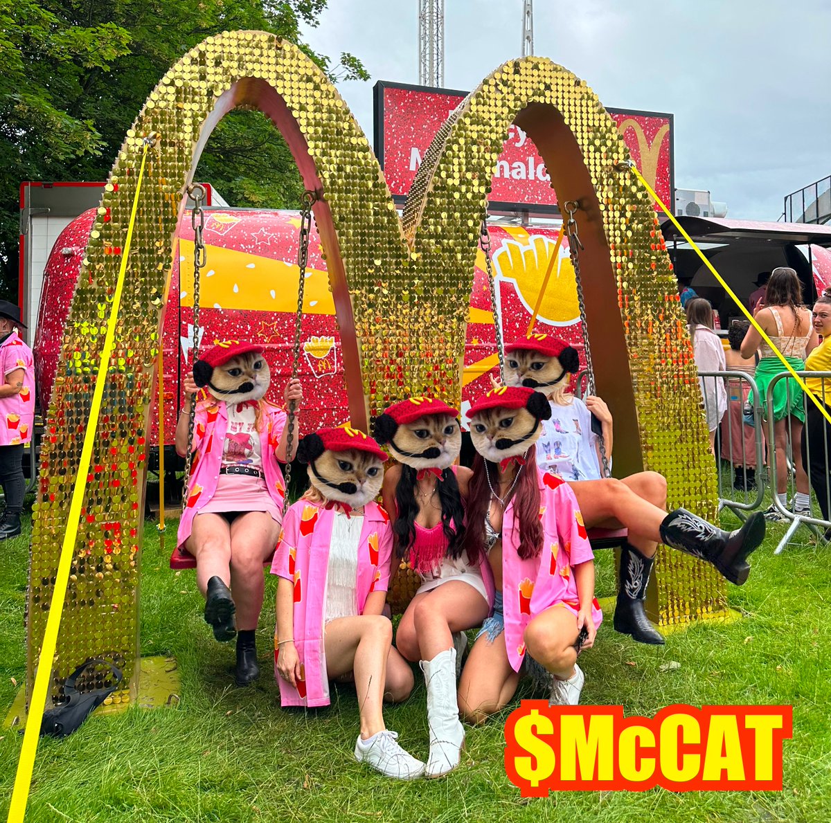 McCat_Coin's tweet photo. Hapy McThanksgiving from $McCAT 😻
🦃🍔🍟🚀 https://t.co/AIO0jxpFL8