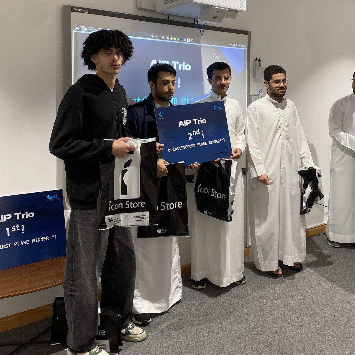 AiClub_kfu's tweet photo. نبارك لفريق Cipherers الفائز بالمركز الثاني✨

- علي البحراني
- مؤمل الدهنين
- مهند السالم
- أنس طافش

#AIPTrio
#KFU_AIP_Club https://t.co/KB7Qb7Pg92