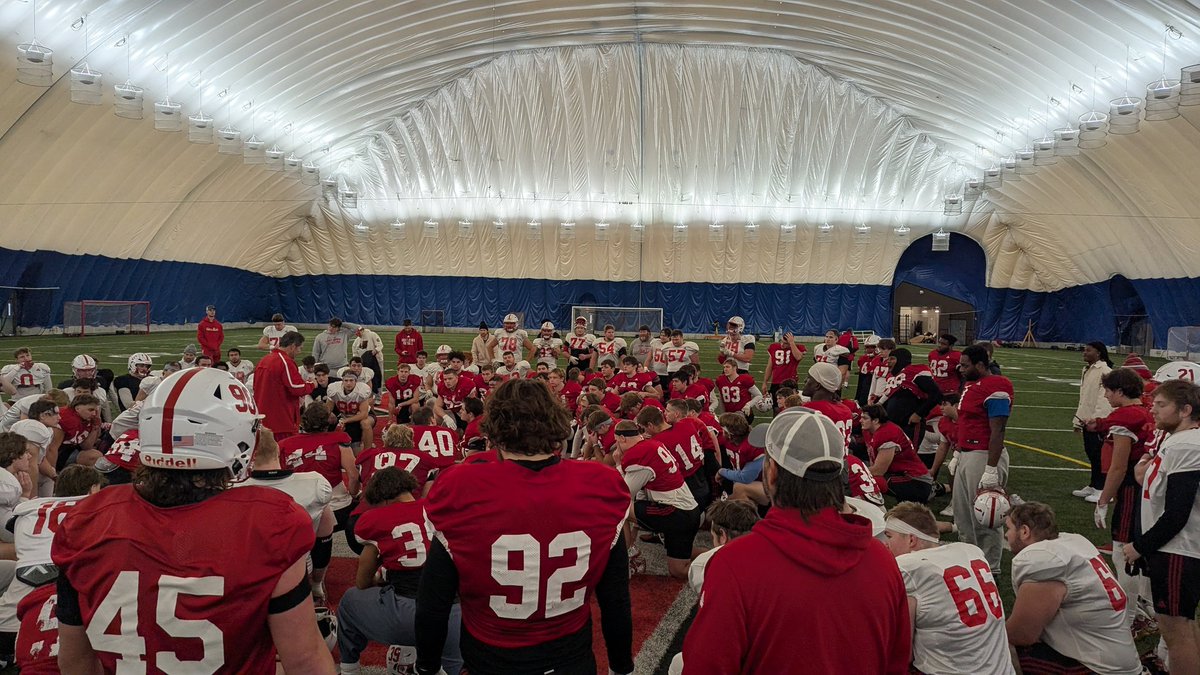 SJUFootball's tweet photo. Happy Thanksgiving from all of us at Saint Johns Football.  Thanksgiving Day practice is second to none! #gojohnnies https://t.co/Pi9F9K8H0r